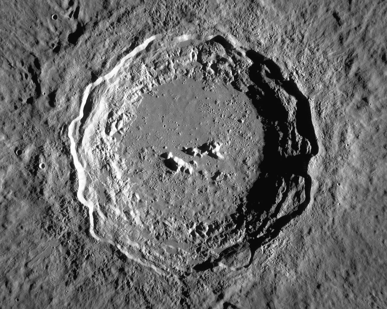 Kráter Koperník (Copernicus)